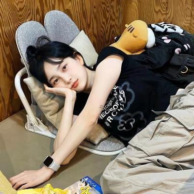 玫瑰于灰烬中重绽